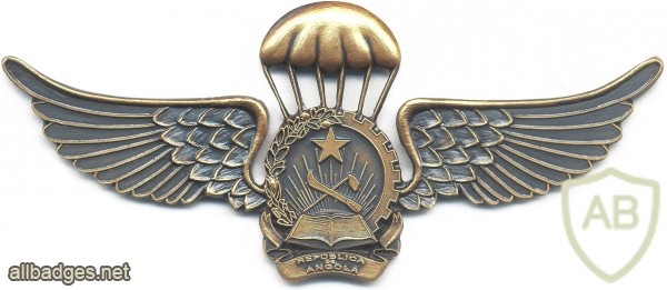 ANGOLA (Republic of) Parachutist wings, 1992-present img2614