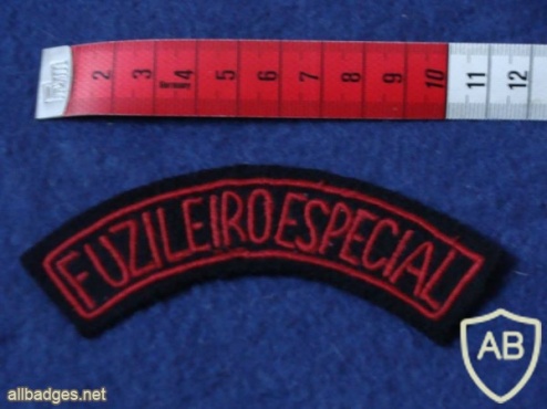 Portuguese Navy "Special Marine" red and dark blue uniform patch badge img4368