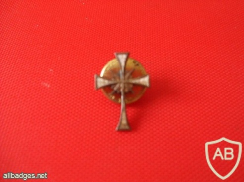 Portuguese Air Force chaplain uniform pin img4713