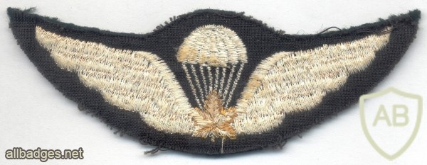 CANADA Army Parachute Jump wings, old, wool img7034