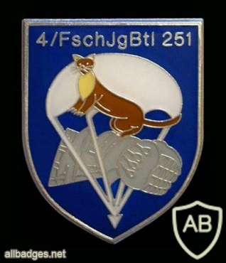 251st Parachute Battalion, 4th Company badge img8012