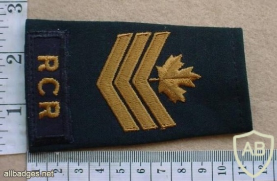 Royal Canadian Regt Sergeant rank epaulette img10366