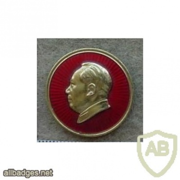 Mao Tse-tung lapel badge img10388