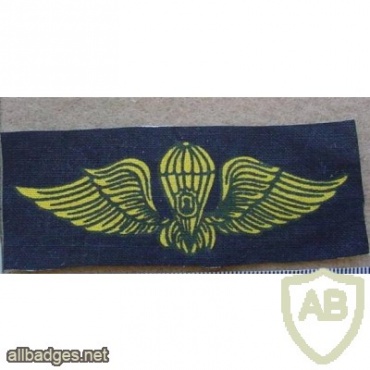 Indonesian National Police Basic paratrooper wings, combat dress img12471