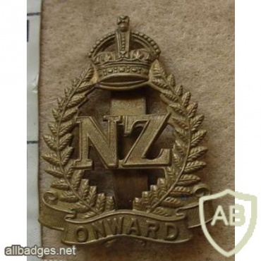 New Zealand Expeditionary Force cap badge img14310