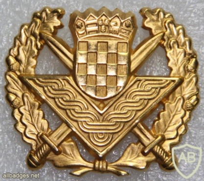 CROATIA Army cap badge img20253