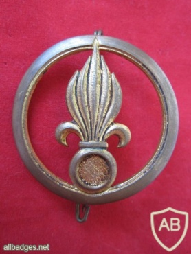 Foreign Legion Command cap badge, type 2 img22446