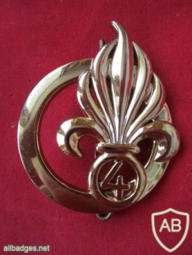 4th Foreign Regiment cap badge img22443