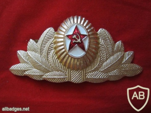 Soviet Union army cap badge, officer 2 img22741