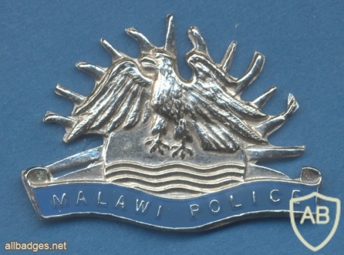 MALAWI Police cap badge img23015