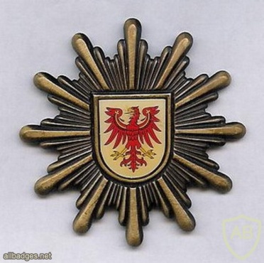 Brandenburg state police cap badge img23136