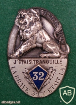 FRANCE 32nd Infantry Regiment pocket badge, type 3 img24050