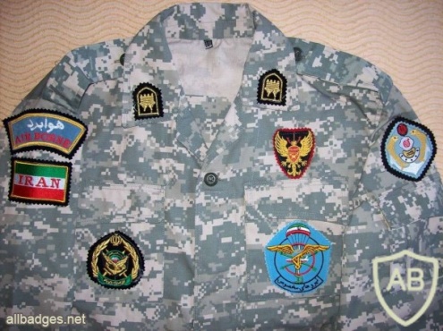 IRAN "Airborne" shoulder title, post 1979 img25023