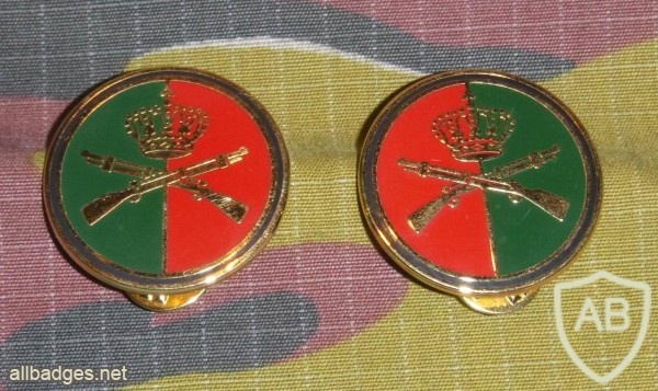 Belgium Army Infantry collar badge img25377