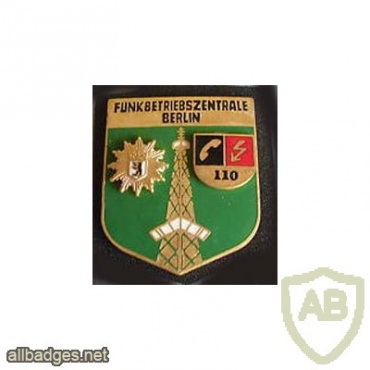 Germany Berlin State Police - central radio service pocket badge, type 2 img27319