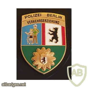 Germany Berlin State Police - traffic education pocket badge img27325