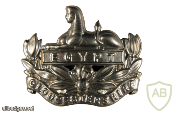 UK Gloucestershire Regiment, front cap badge img34219