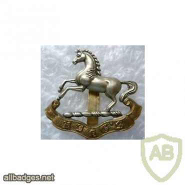 King's Liverpool Regiment cap badge, type 1927-1950 img34819