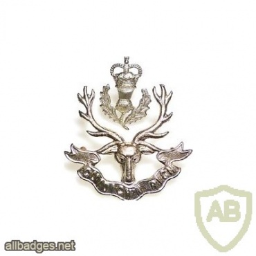 Queen's Own Highlanders cap badge img35733