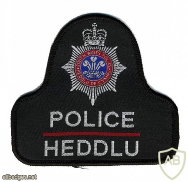 South Wales Police arm patch, type 3 img37310