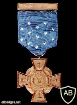 Navy Medal of Honour, 1919-1942 (Tiffany Cross) img38097