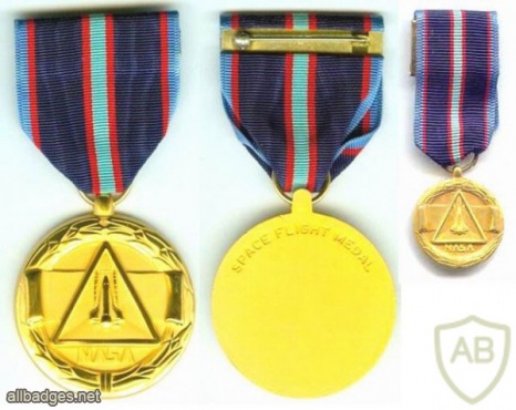 NASA Space Flight Medal img38070