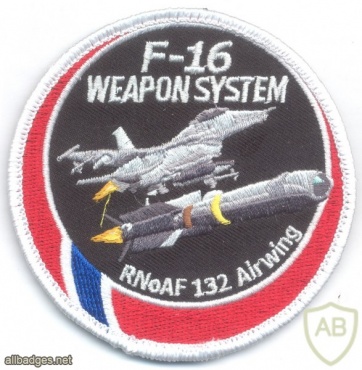 NORWAY - Royal Norwegian Air Force F-16 Weapon System, 132 Airwing sleeve patch img41439