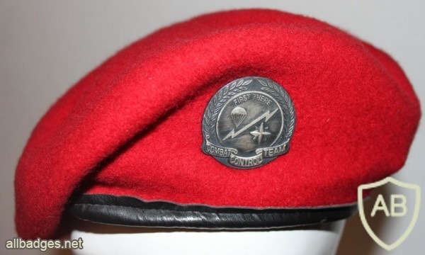 Combat Control Team  (red beret) img44270