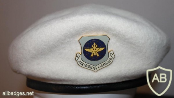 USAF Ceremonial guards white beret img44281