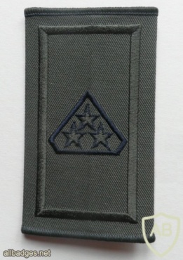 Irish Army Private 3 Star shoulder rank, subdued img44534