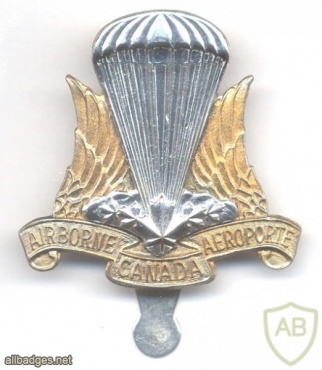 CANADA Canadian Airborne Regiment cap badge img45292