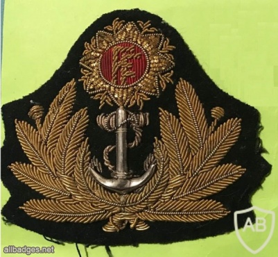Irish Navy cap badge, officers img45306