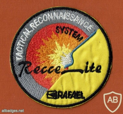 RECCELITE - Tactical reconnaissance POD based on Lightning img50648