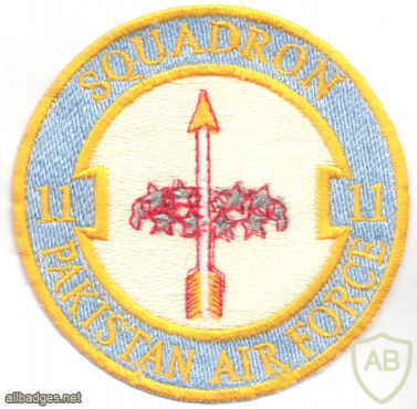 PAKISTAN - Pakistani Air Force - No. 11 Squadron "Arrows" sleeve patch img53663
