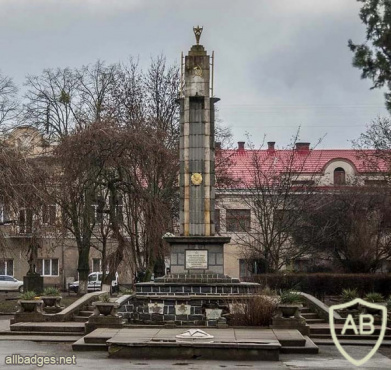 Берегово - монумент советским героям-освободителям img55562